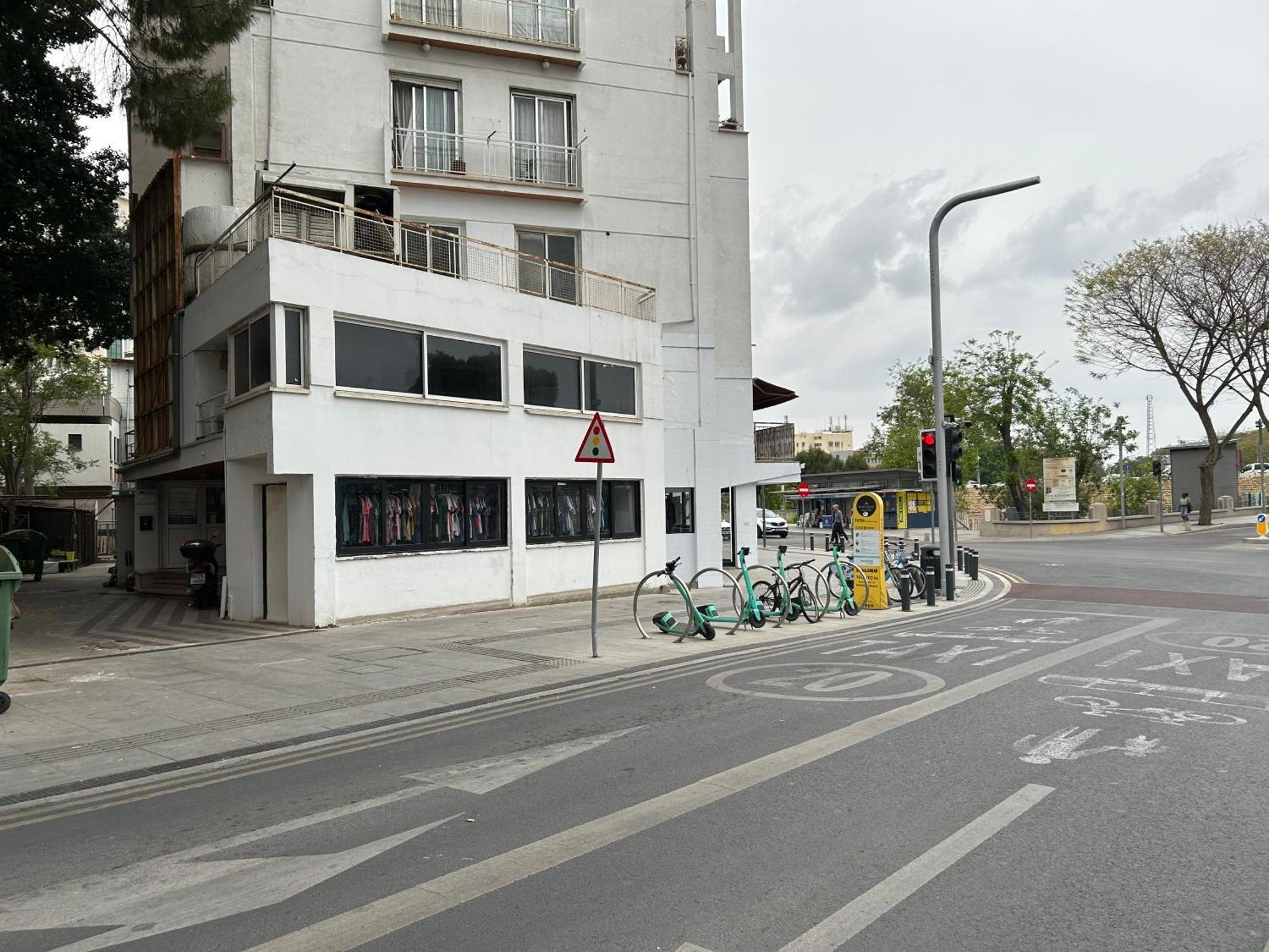 Downtown Living By 'Flats Nicosia' Apartment Ngoại thất bức ảnh