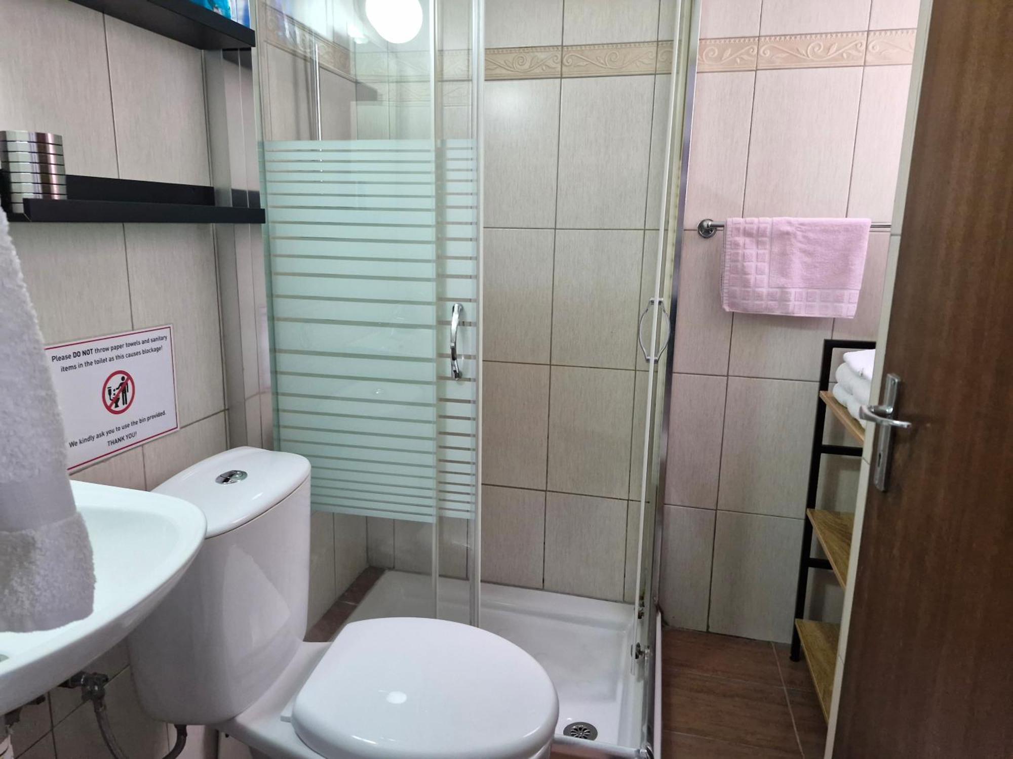 Downtown Living By 'Flats Nicosia' Apartment Ngoại thất bức ảnh